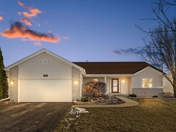 853 Yorkshire Ter, Crete, IL 60417