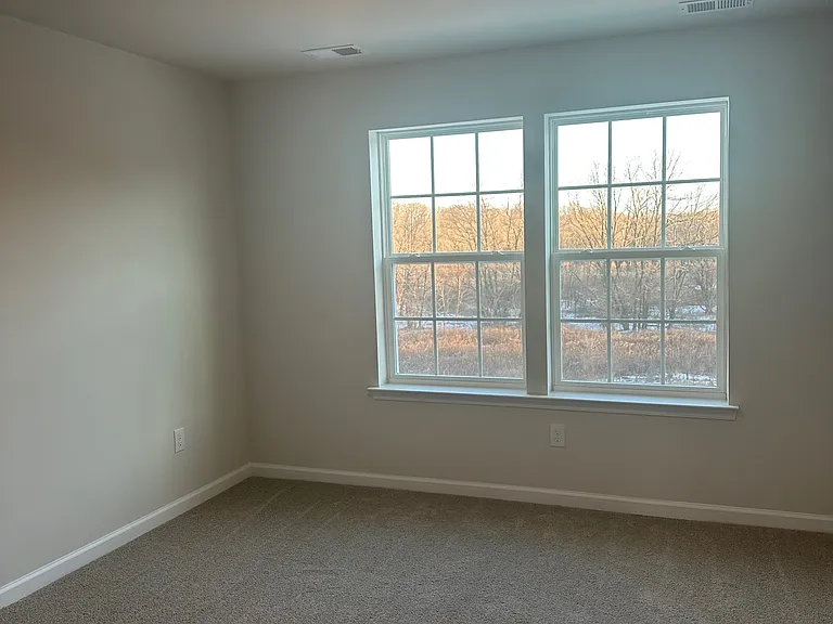 10 Lilac Cir — Photo 9