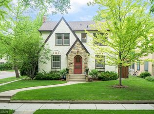 2177 Stanford Ave, Saint Paul, MN 55105