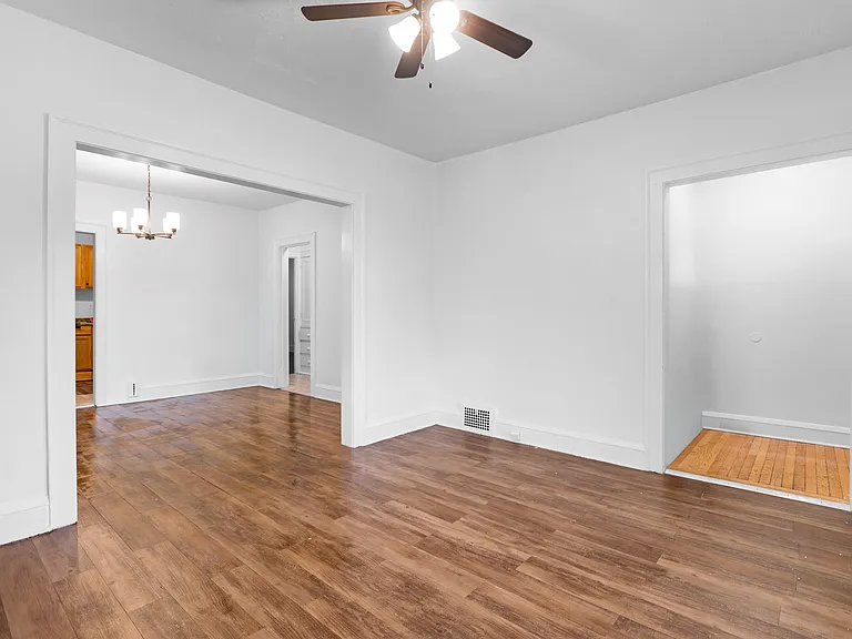 12608 Corlett Ave — Photo 20