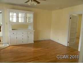 3rd image of 1335 Love St