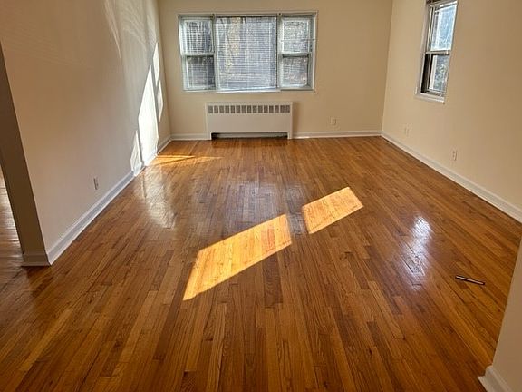 5th image of 32 N Cottenet St #G2