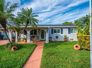 11835 SW 203rd Ter, Miami, FL 33177