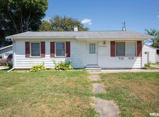 317 9th St E, Milan, IL 61264