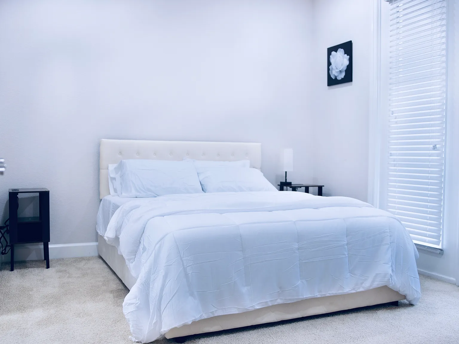 3 bed, 2.5 bath, 2131 sqft, $3,250 — Photo 3