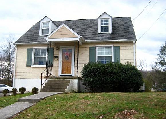 1st image of 1316 Norway St
