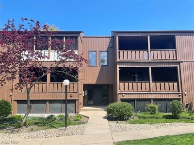 33803 Electric Blvd APT A6, Avon Lake, OH, 44012