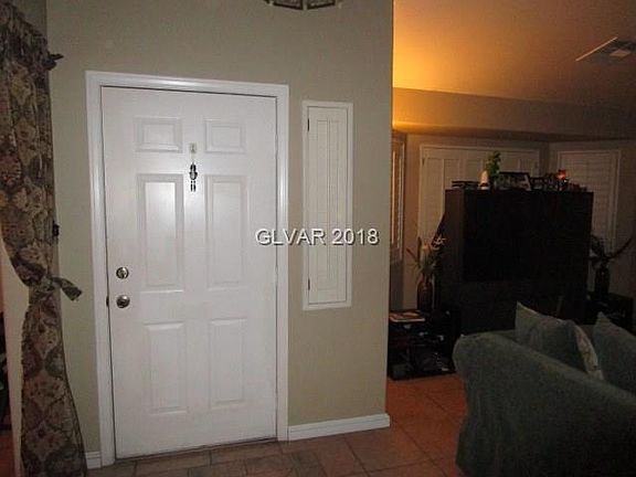 2nd image of 4036 Forest Knoll Ln