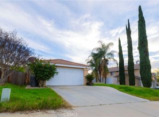 27921 Golden Hill Ct, Menifee, CA 92585