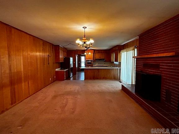 5th image of 380 22nd St