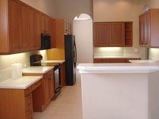 5th image of 872 Villa Florenza Dr
