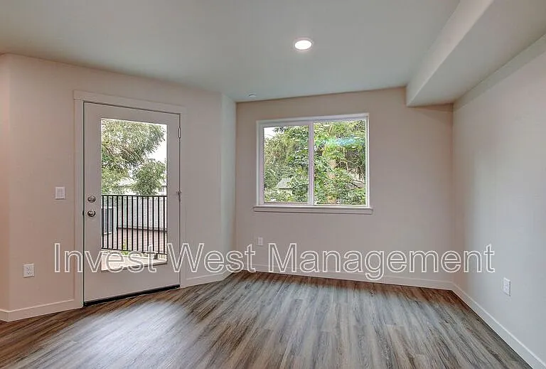 404 NE 117th Ave #107 — Photo 19