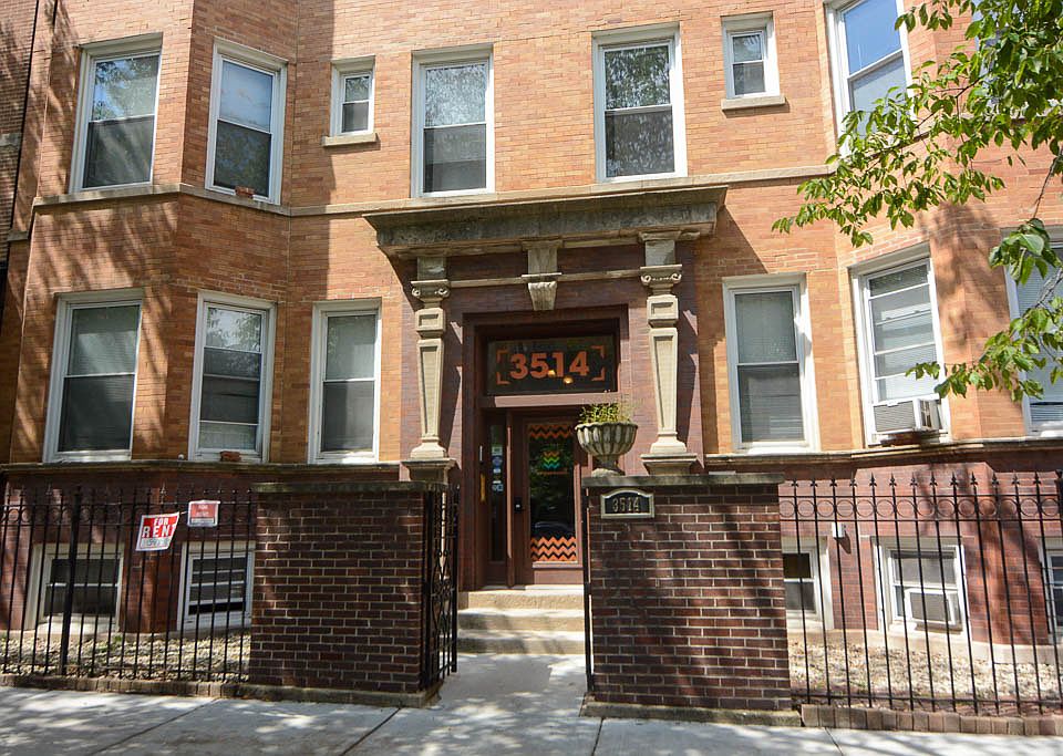 1st image of 3514 N Sheffield Ave #2