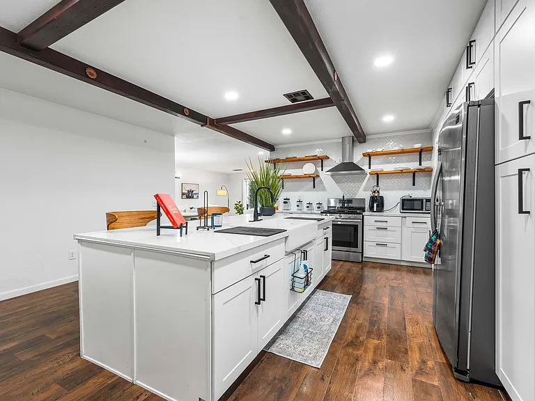 36701 Arbolada Ln — Photo 8