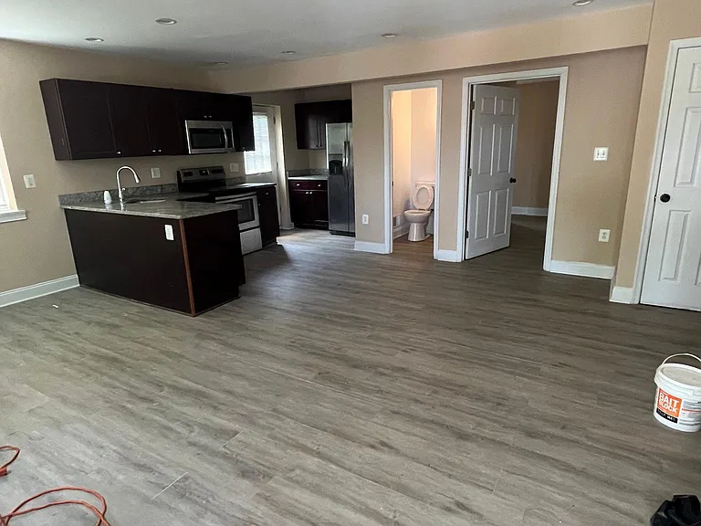 4773 S Capitol Ter SW #1 — Photo 2