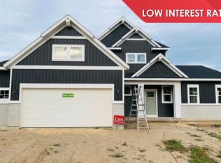 1080 N Washington St, Lowell, MI 49331