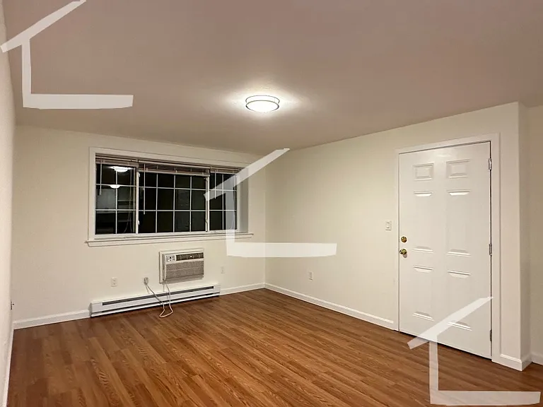 15 Embassy Rd #2D — Photo 28