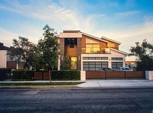 9520 Lemoran Ave, Downey, CA 90240