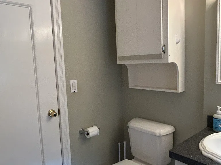 9 Cornwall Ln — Photo 17