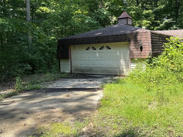 10383 Pine Ridge Rd, Poland, IN 47868