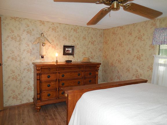 5th image of 2450 SW 38th Ave Lot 45