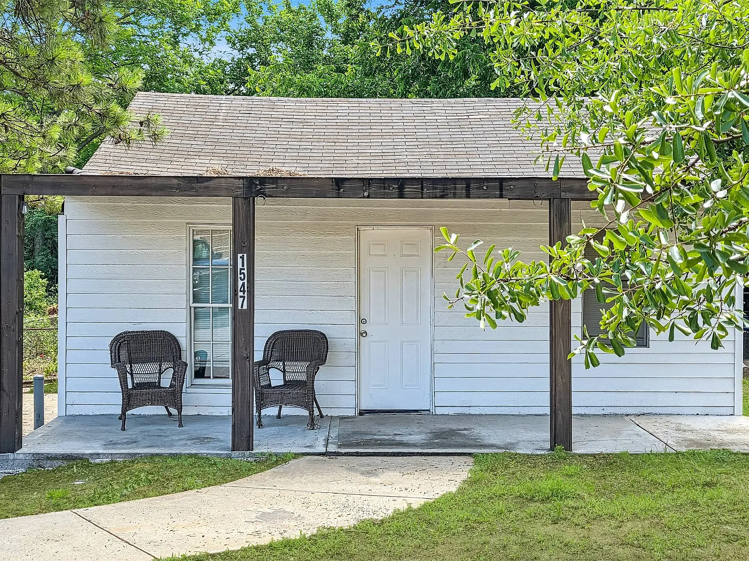 1547 Joyner Avenue Southeast - 1 — Photo 3