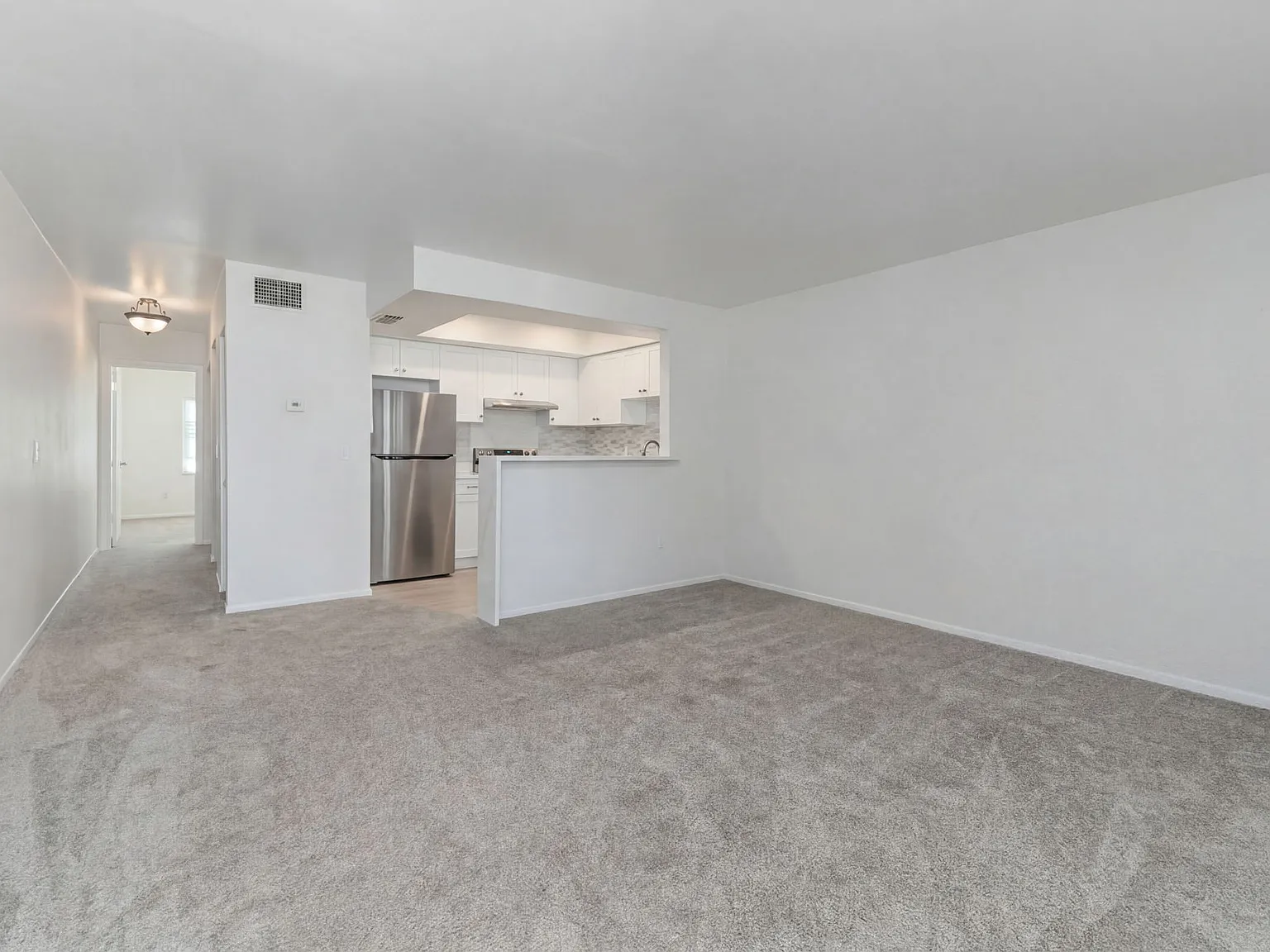 1 bed, 615 sqft, $1,700 — Photo 1