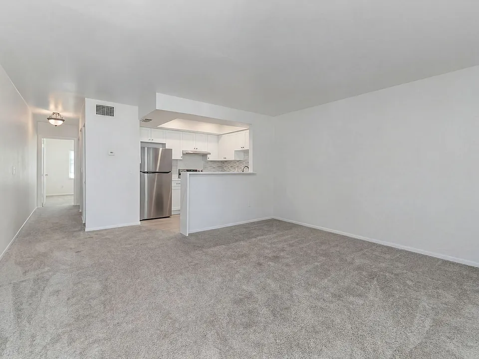 680 71st Ave #13
