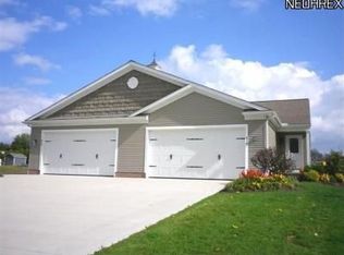 476 Wagler Ave SW, Hartville, OH 44632