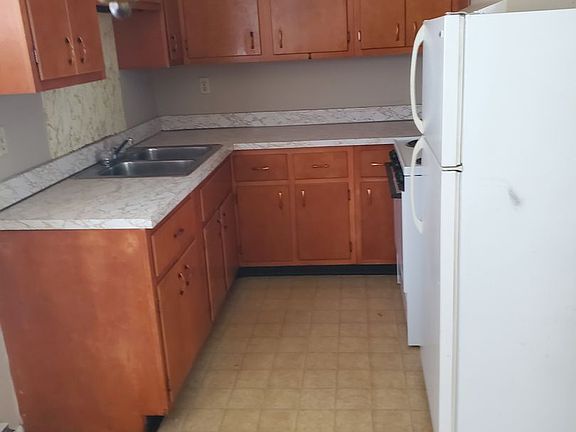 4th image of 1138 N 14th St APT 3