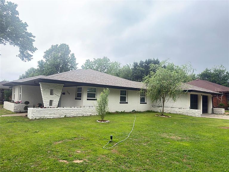 Listing photo