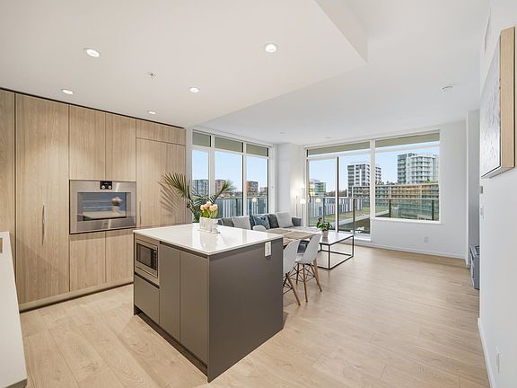 4th image of 6300 Minoru Blvd #619
