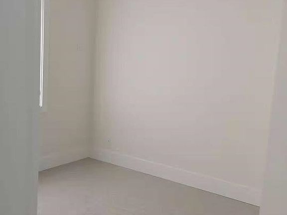 4th image of 9 Gormond Rd