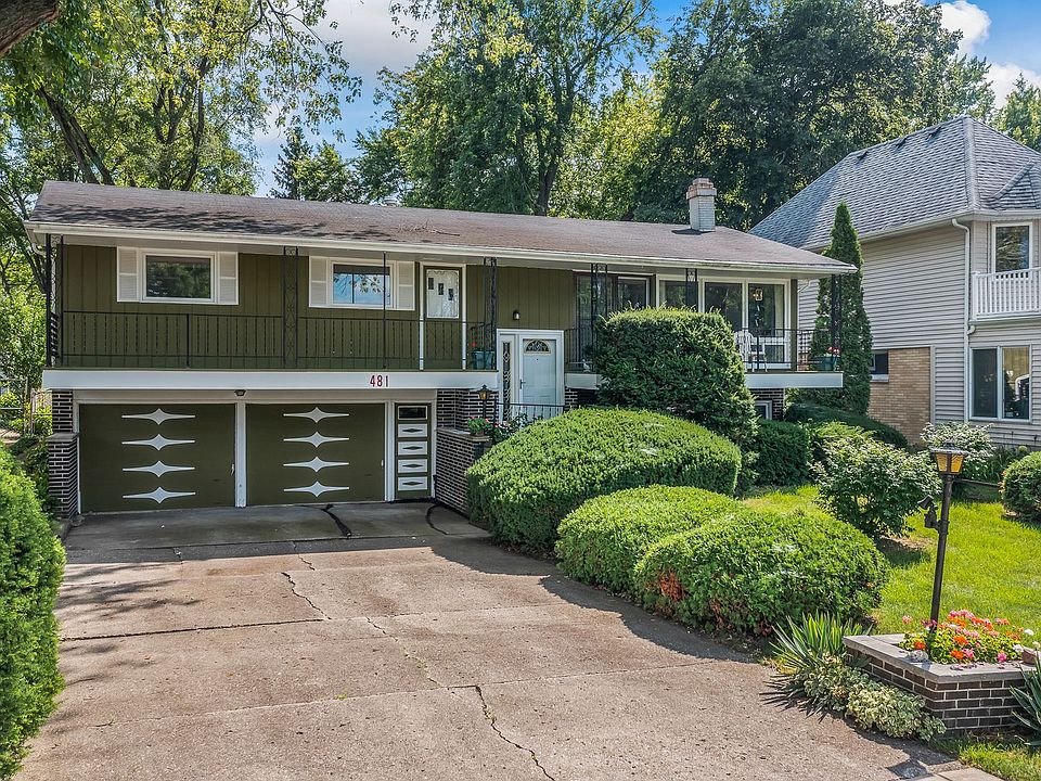 1st image of 481 Lomond Dr