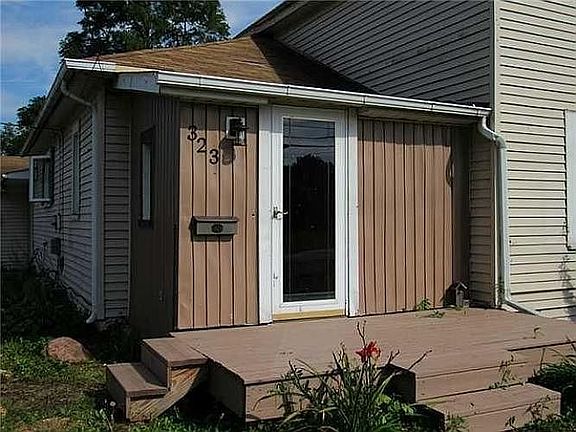 2nd image of 323 Antwerp Dr