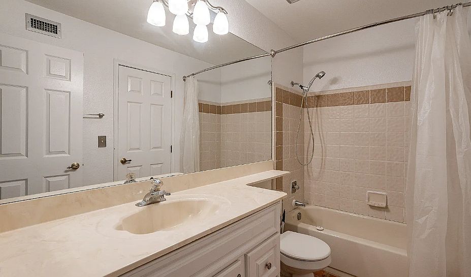 1st image of 2601 W Broadway Blvd #4-445LA