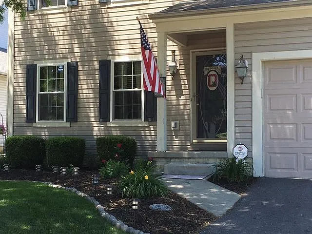 84 Providence Ln photo 1