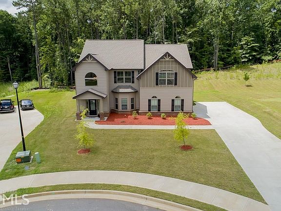 5th image of 140 Silver Peak Dr