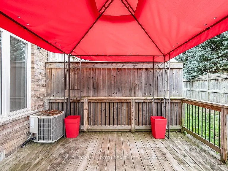 430 Mapleview Dr E #18 — Photo 40