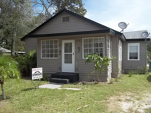 1151 Bender Ave Photo 1