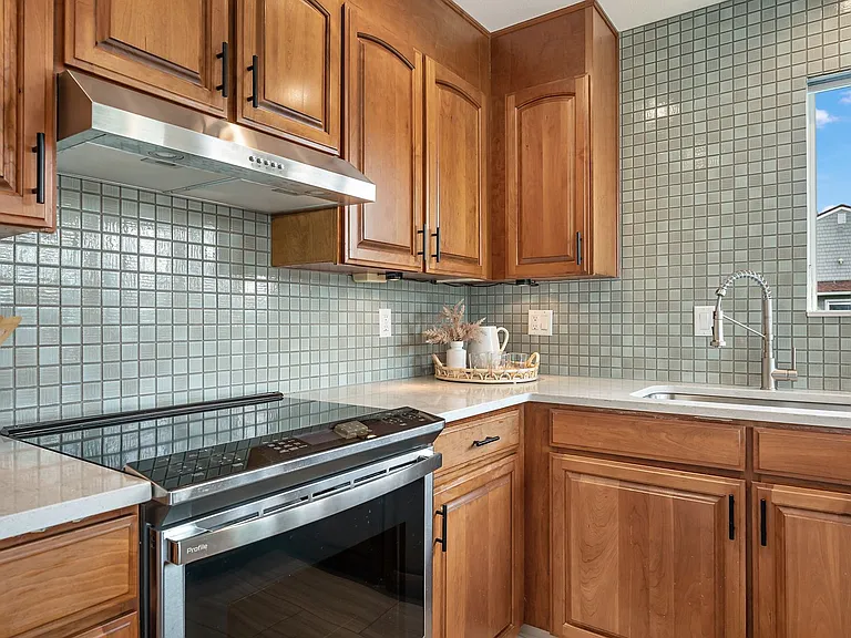 540 N Hayden Bay Dr — Photo 3