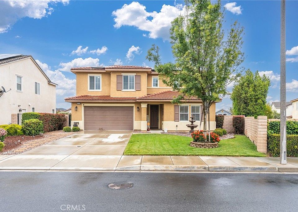 1st image of 18225 Fetterbush Ln