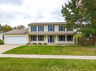 3626 72nd St, Moline, IL 61265