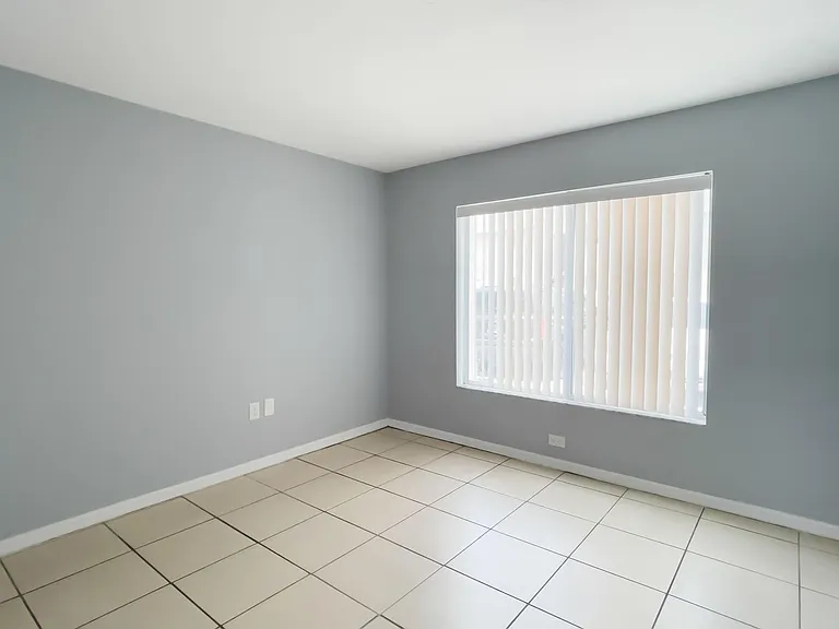 2708 Hidden Lake Blvd #B — Photo 12