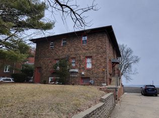 1146 S 21st St #3, Rockford, IL 61108