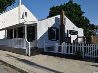 142 W Front St, Marietta, PA 17547