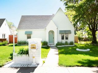 1205 W 3rd St, McCook, NE 69001
