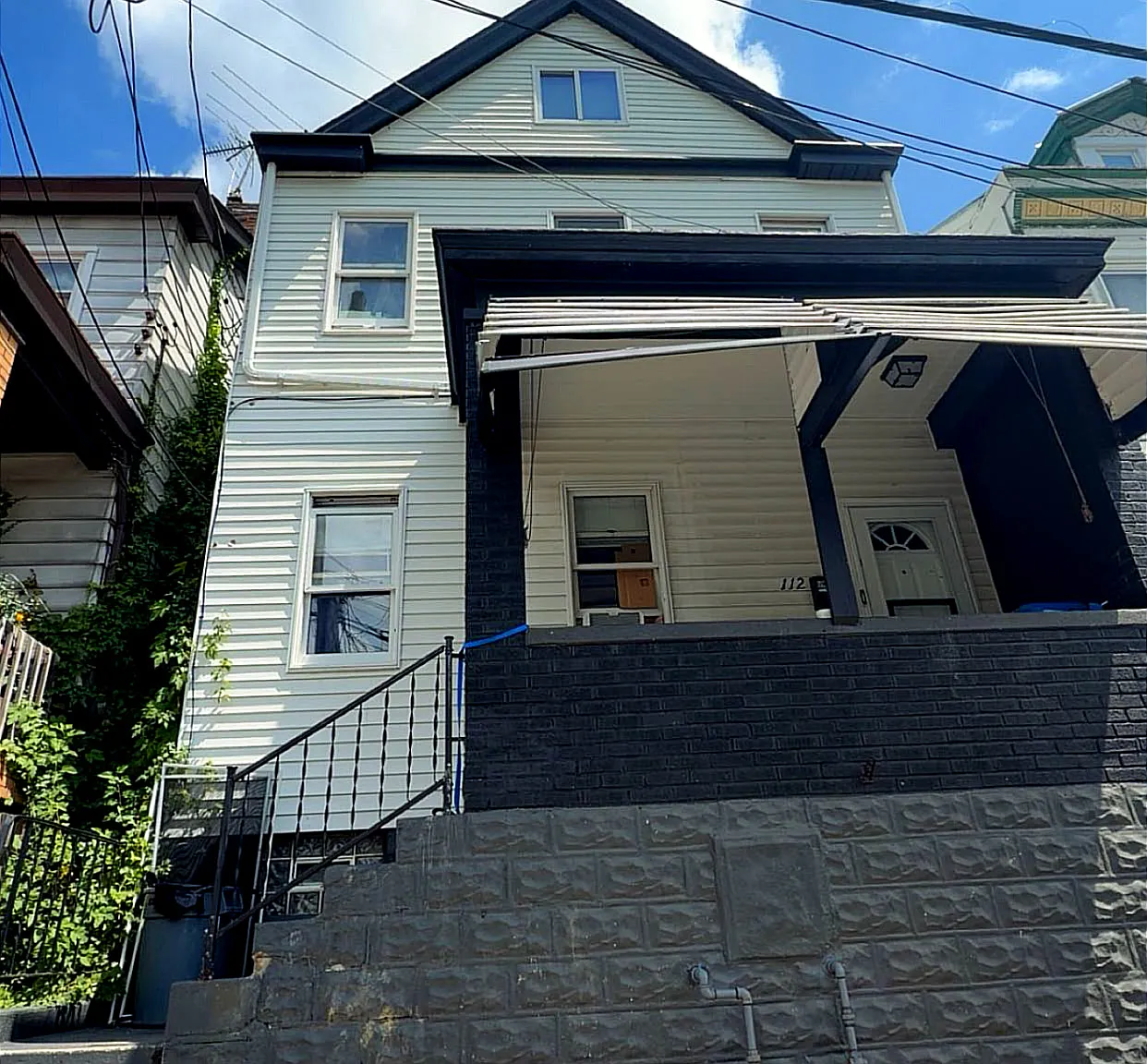 2 bed, $1,275 — Photo 1