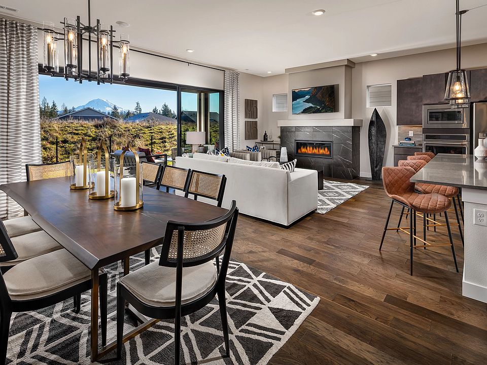 Dining Great Room Model at Trilogy Tehaleh
