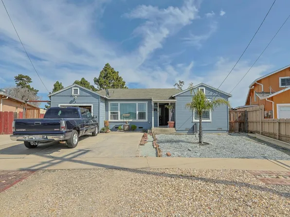 127 Mayfair Dr, Salinas, CA 93905